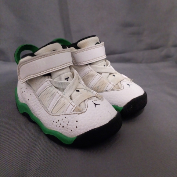 The Jordan 6 Rings "White/Lucky Green/Black - Picture 1 of 8
